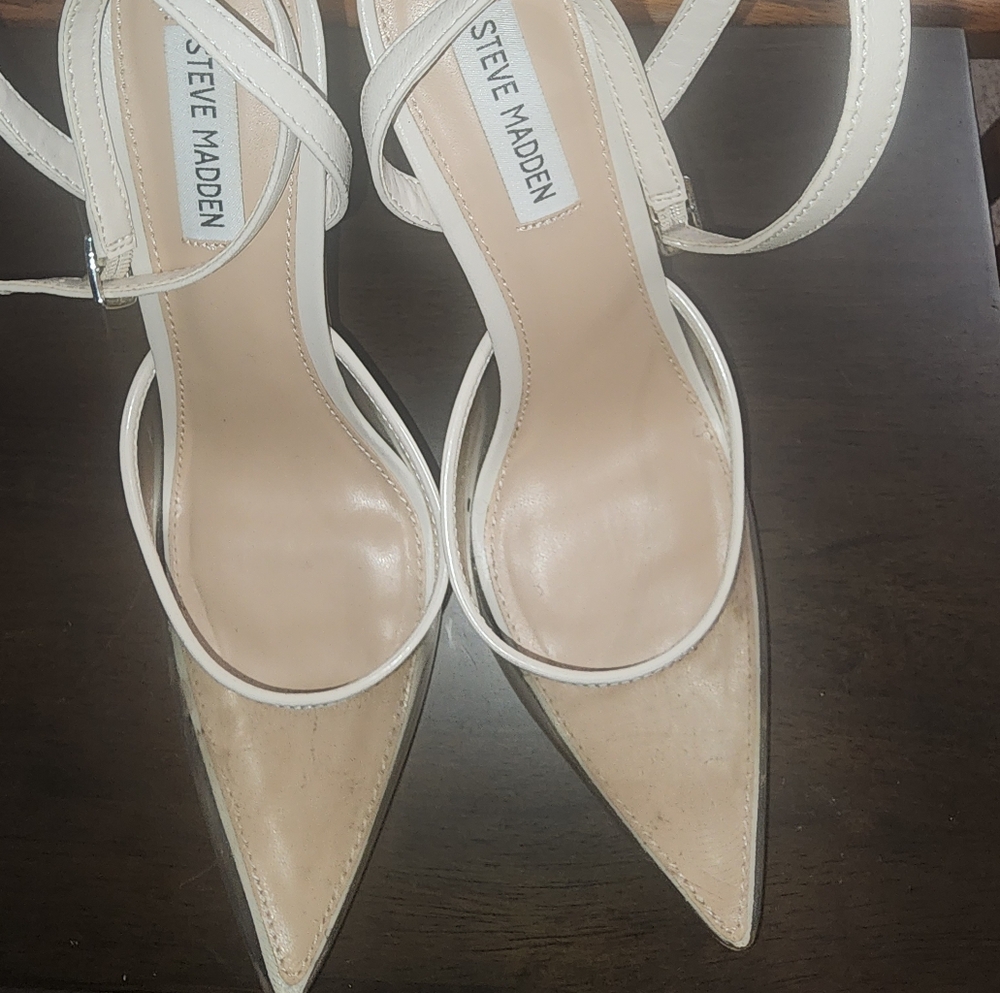 Steve Madden Women's Cream Pointed Toe Heels